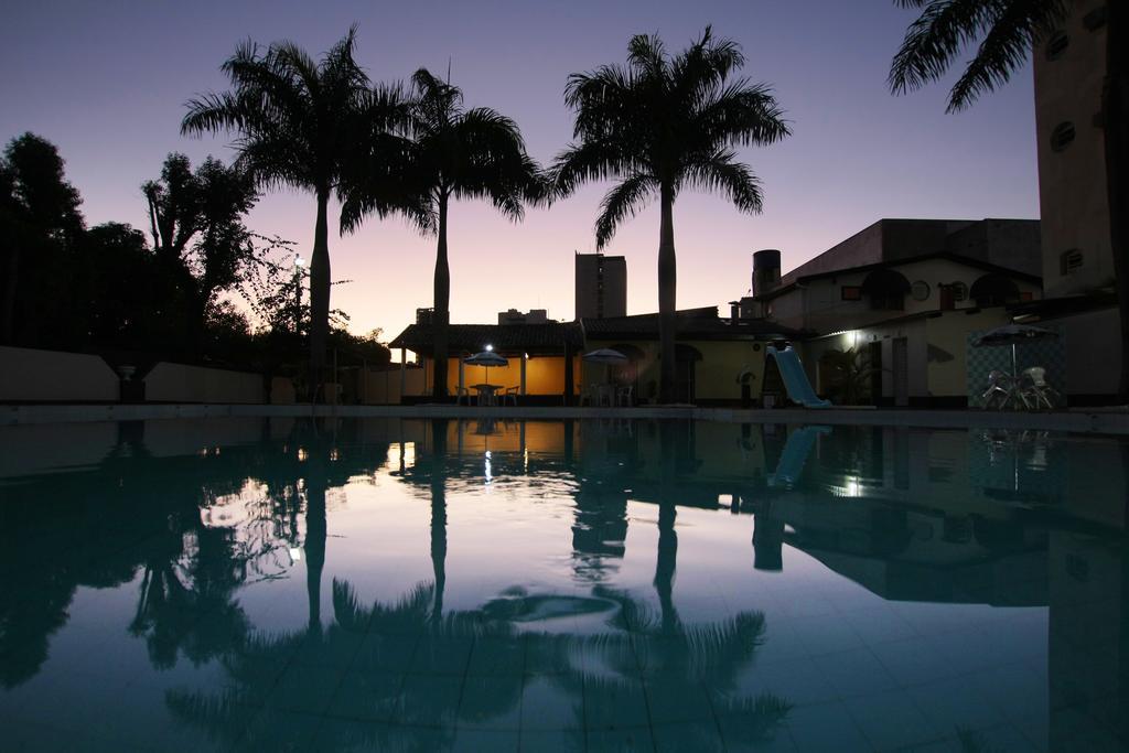 Iguassu Flats Hotel Foz do Iguacu Bagian luar foto