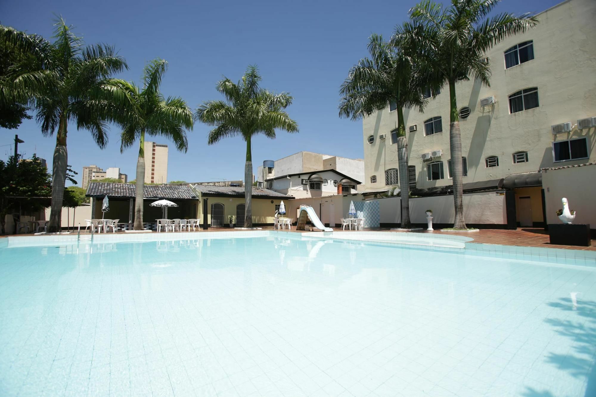 Iguassu Flats Hotel Foz do Iguacu Bagian luar foto